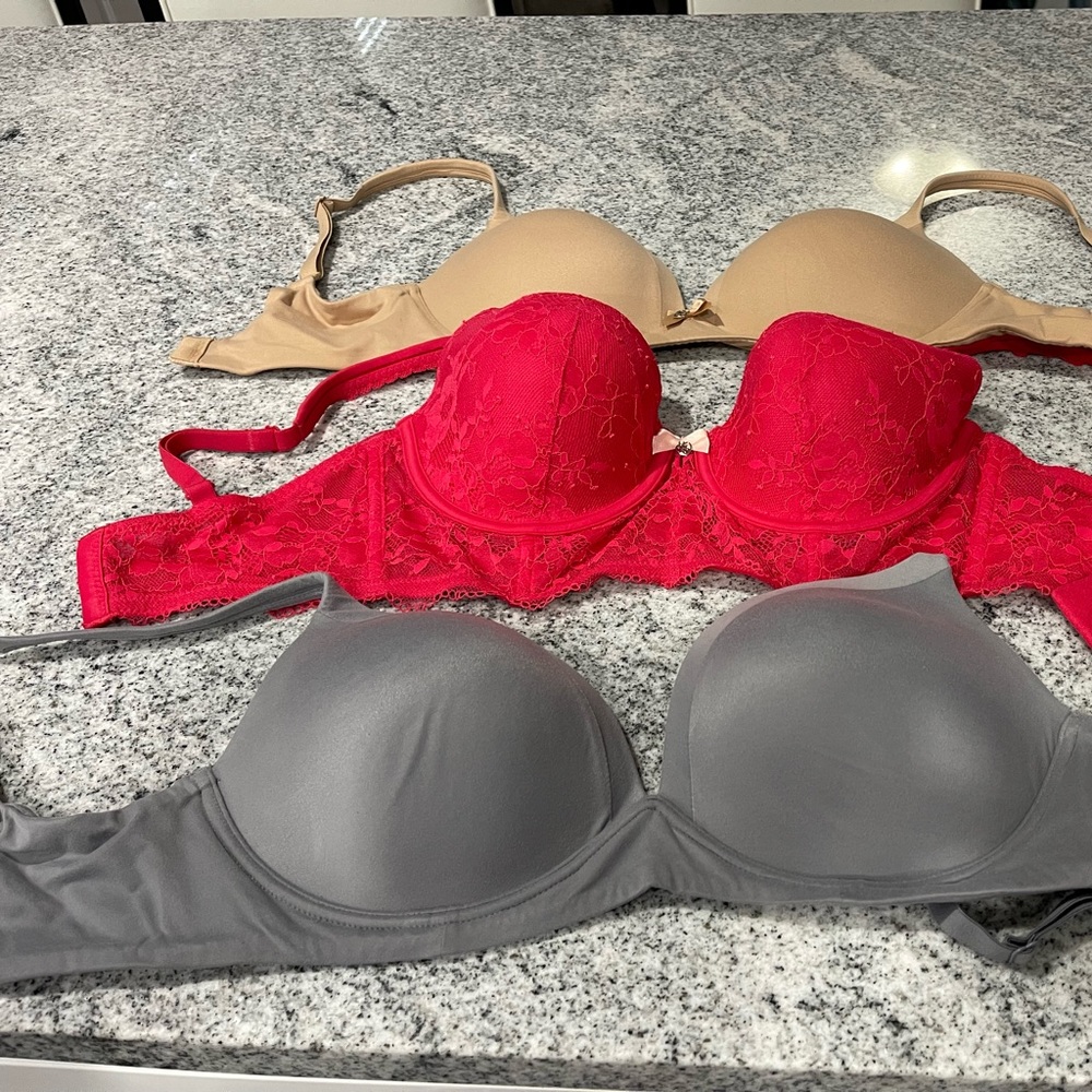 Victoria Secret bras 32DD